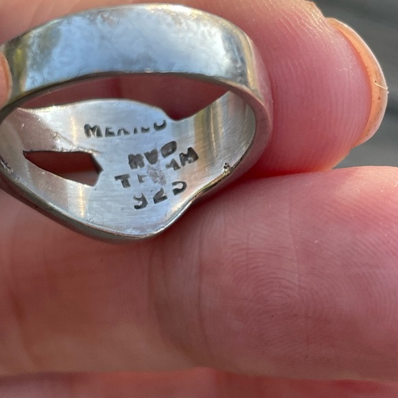 Sterling Silver Ring - Picture 5 of 5